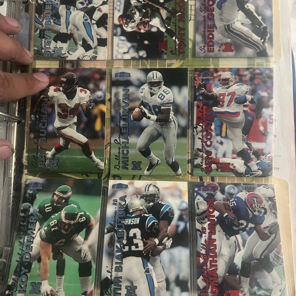 Old Baseball Cards - Picture 9 of 10